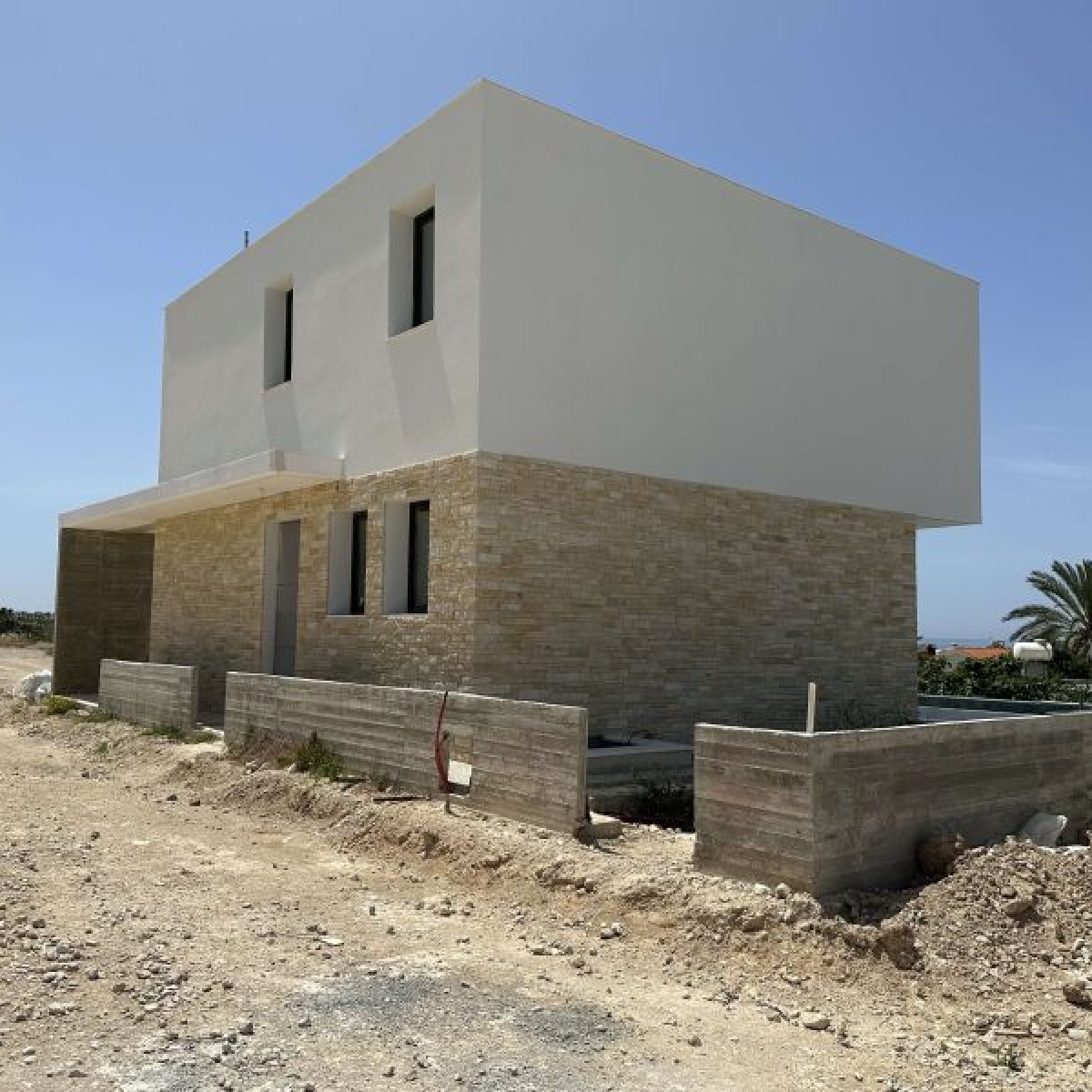 Modern villa by the sea in Paphos