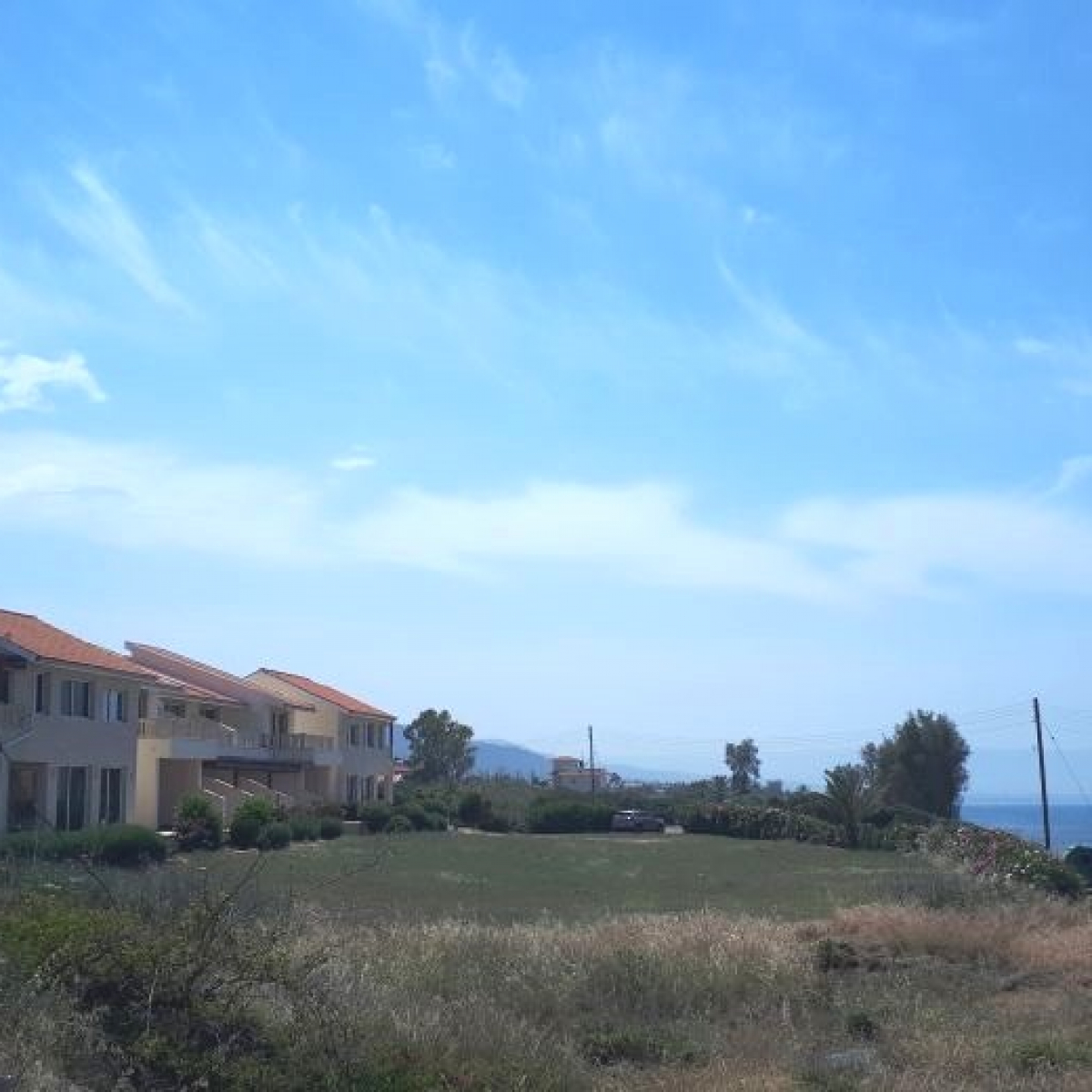 Beachfront development of 7 houses