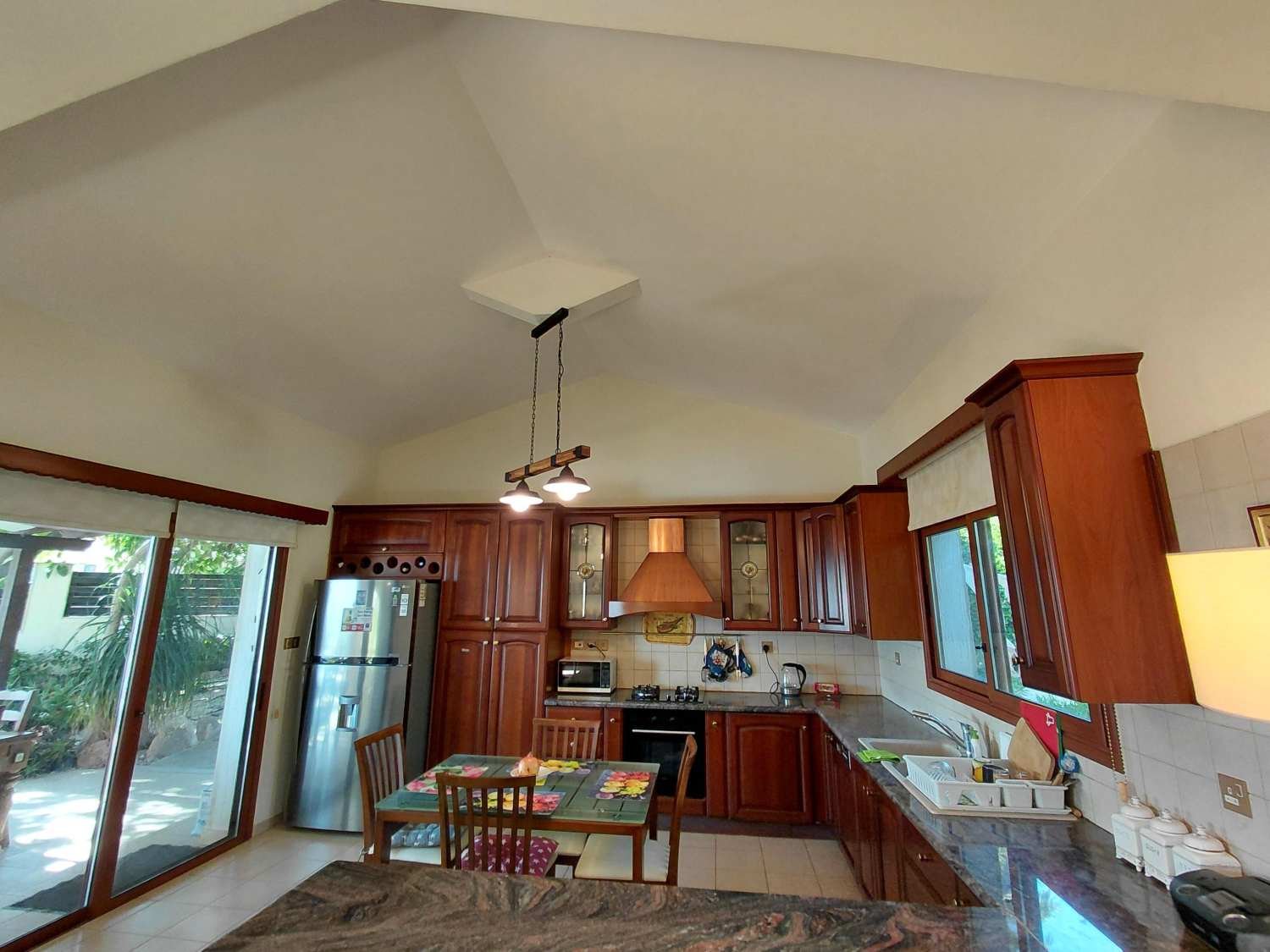 Sea View Bungalow on Large Private Plot