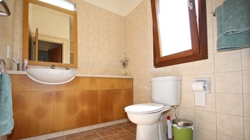 Villa with private pool, walking distance to facilities of  Aphrodite Hills resort