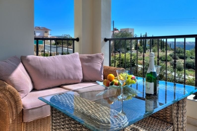 Renovated Townhouse 300 m from beach
