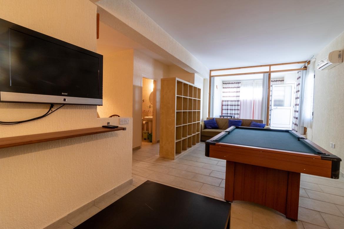Seaview Penthouse with private sw pool