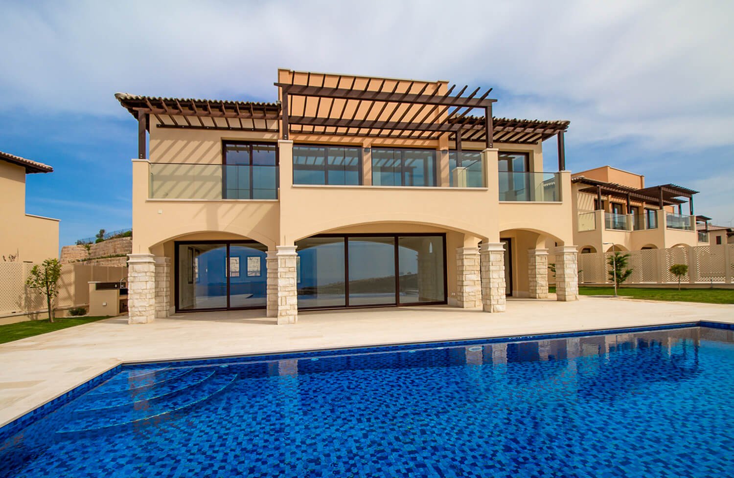 Keyready golf villa,sea views