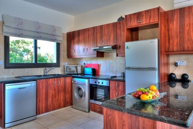 Renovated Townhouse 300 m from beach