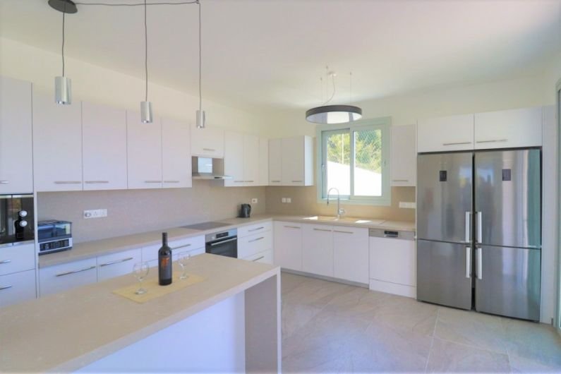 Modern immaculate sea view villa in Paphos