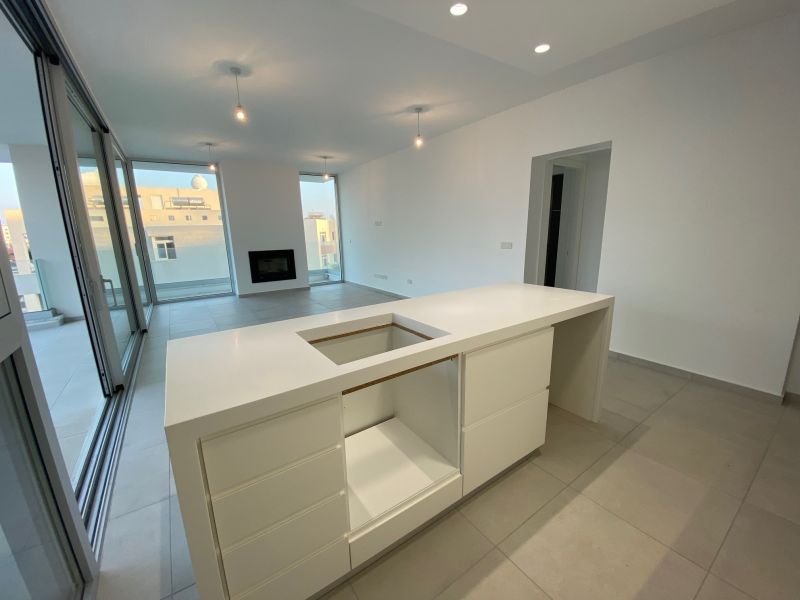 Modern apartment near the beach