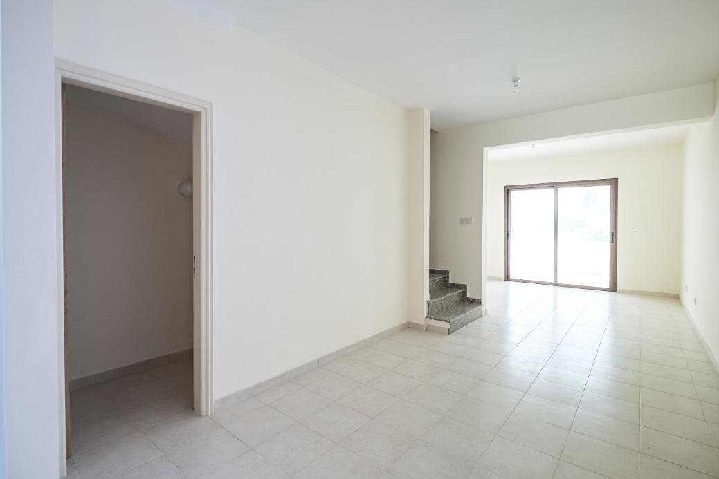 Townhouse in the complex with pool in Paphos