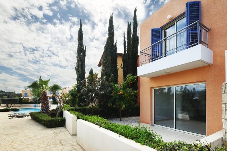Townhouse with sea&mountains views