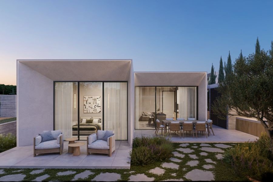 Bungalow 200 m from beach