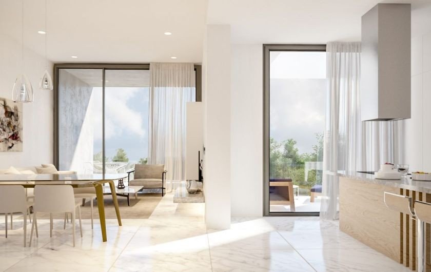 Modern luxury new villa close to city