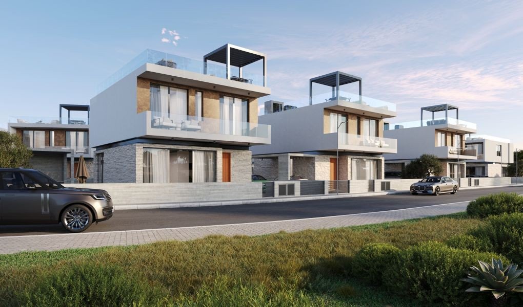 Modern luxury new villa close to city