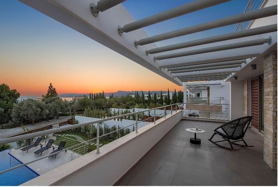 Luxuriöse Villa direkt am Meer