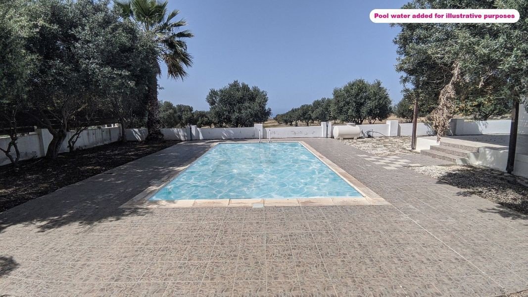 3 villas on golf resort
