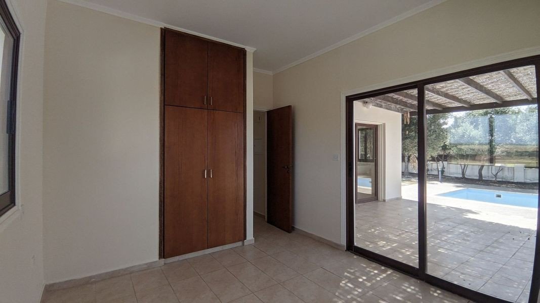 3 villas on golf resort