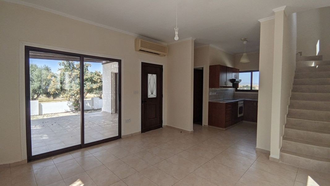 3 villas on golf resort