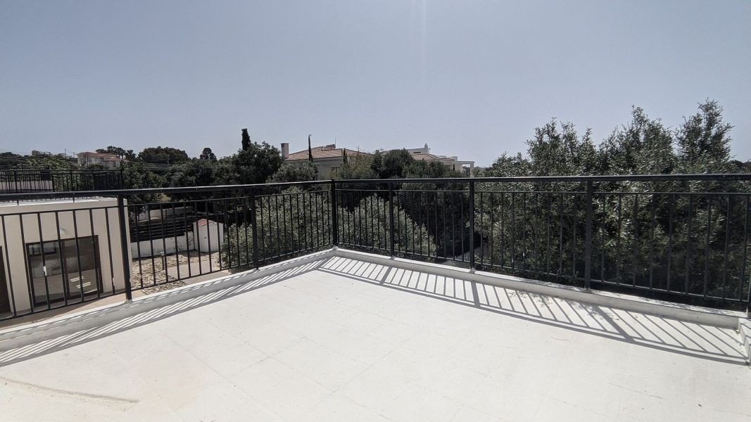 3 villas on golf resort