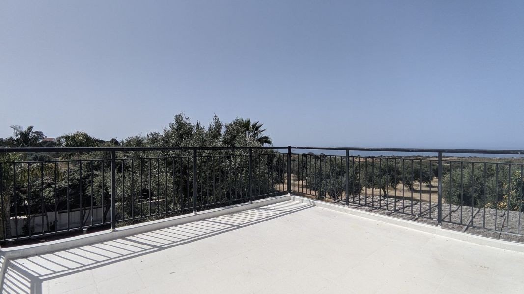 3 villas on golf resort