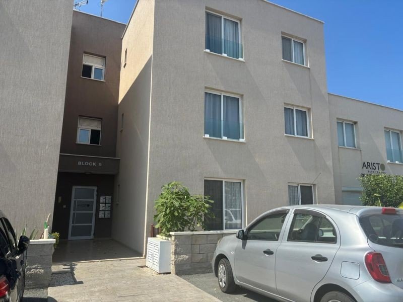 Langzeitmiete. Apartment in einer geschlossenen Wohnanlage