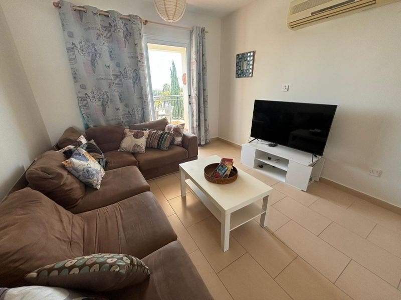 Flat walking distance to all amenities