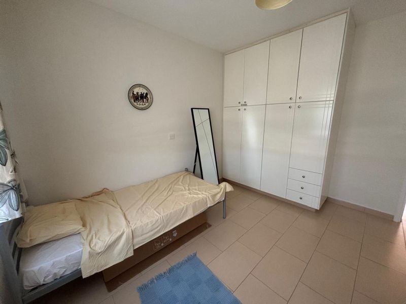 Flat walking distance to all amenities