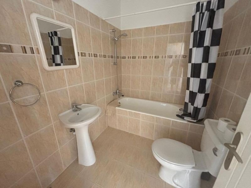 Flat walking distance to all amenities