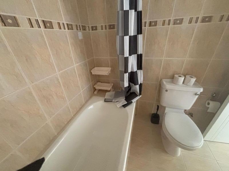 Flat walking distance to all amenities