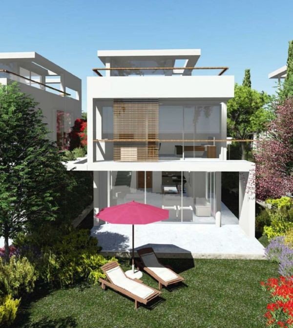 Keyready villa in seafront resort