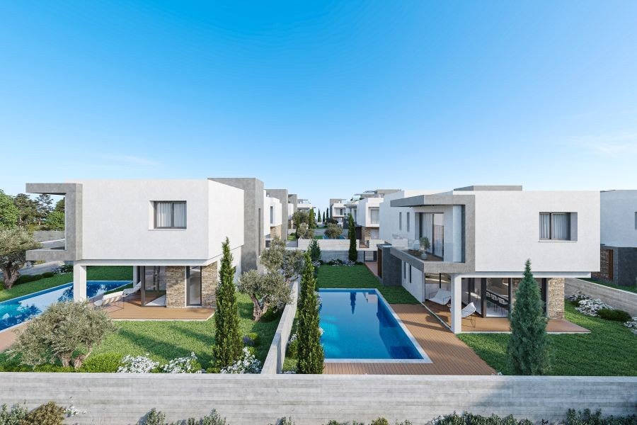Villa 400m from beach
