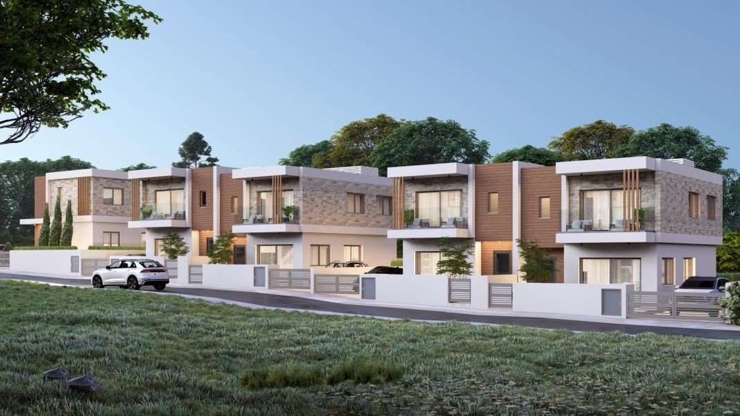House with private swimming pool