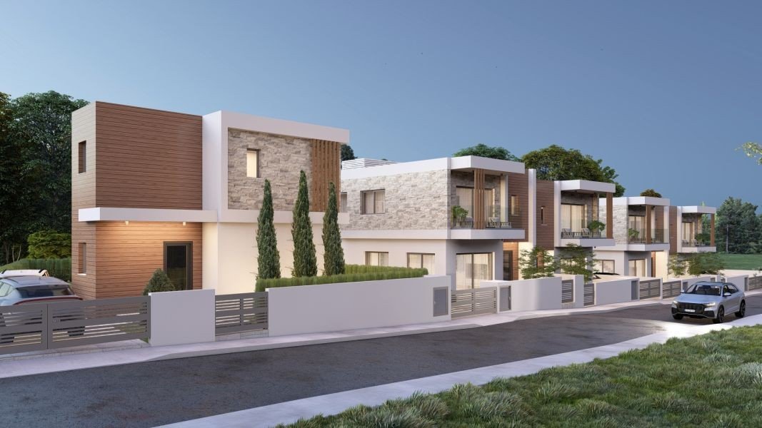 House with private swimming pool