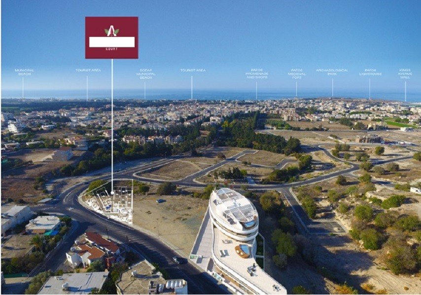 Whole Floor Seaview Apartment in the city