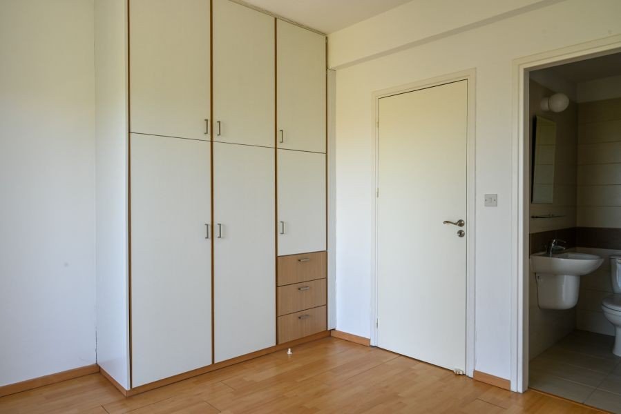 Townhouse in key ready complex in Polis