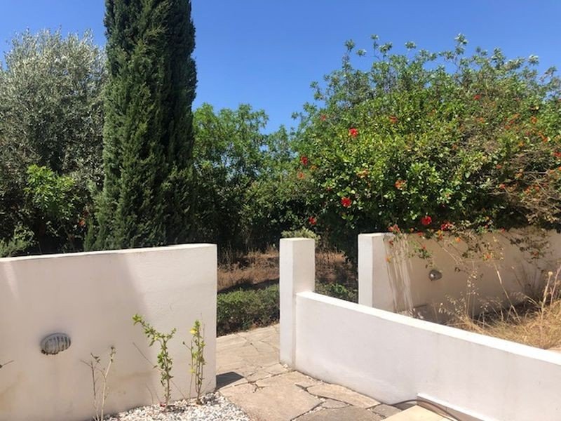 Townhouse in key ready complex in Polis