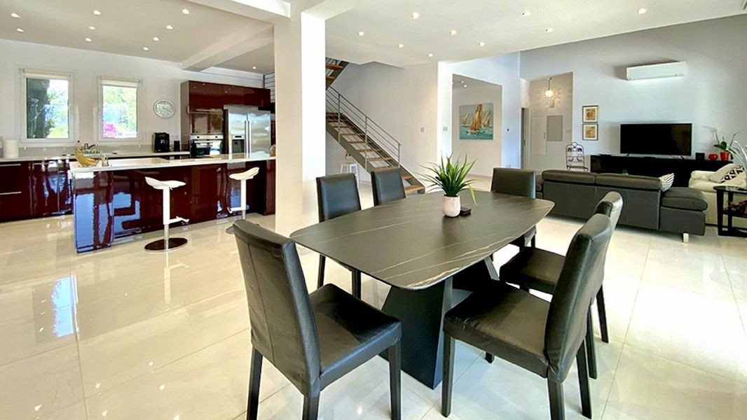 Rebuilt frontline Golf villa in Paphos