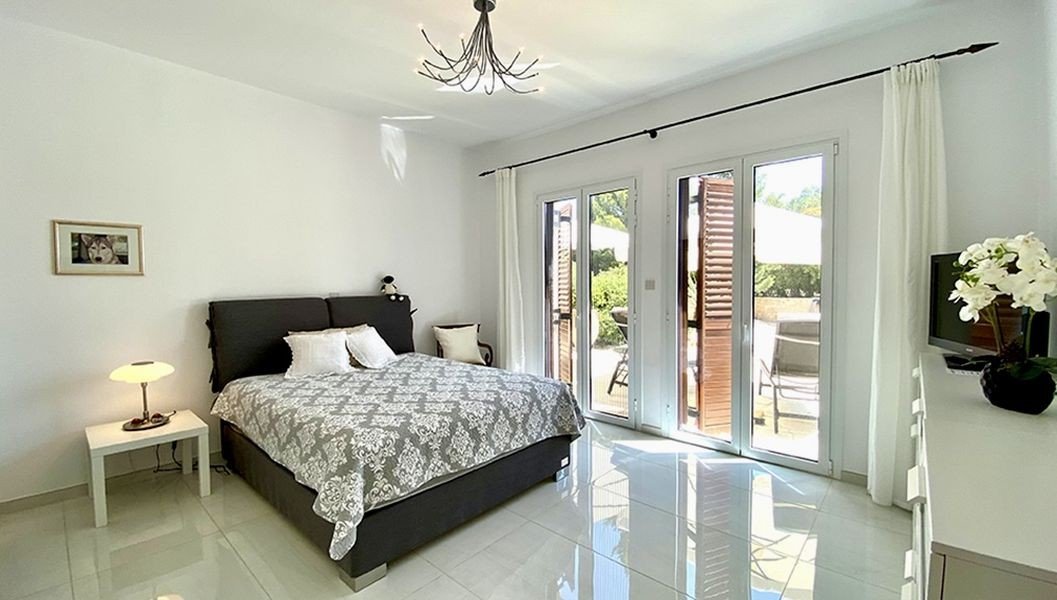Rebuilt frontline Golf villa in Paphos