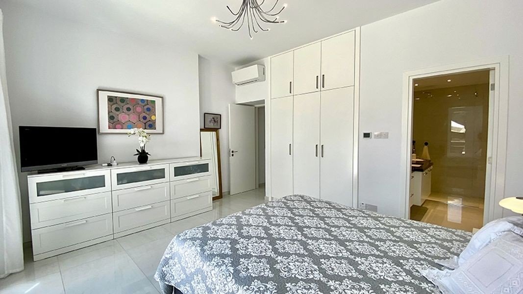 Rebuilt frontline Golf villa in Paphos