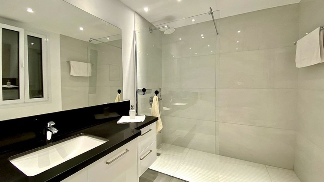Rebuilt frontline Golf villa in Paphos