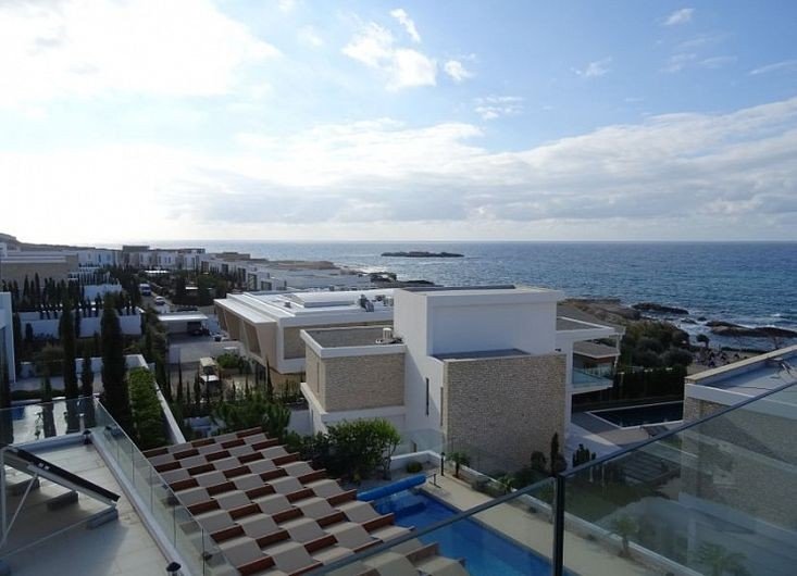 Вилла в комплексе 5* Cap St George