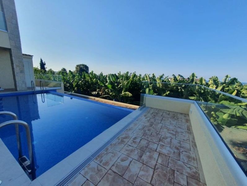 3 villas Investment by sea in Paphos