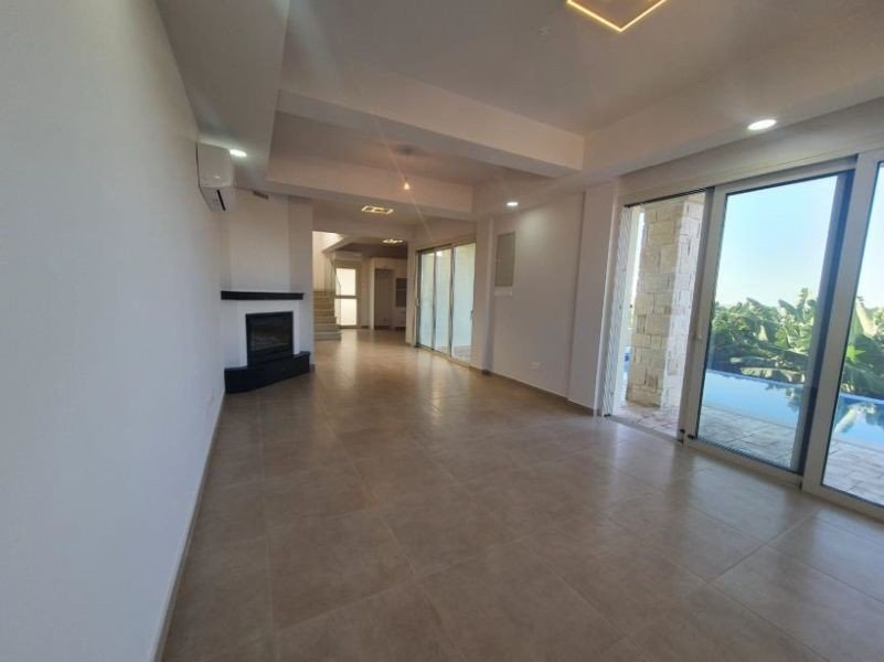 3 villas Investment by sea in Paphos
