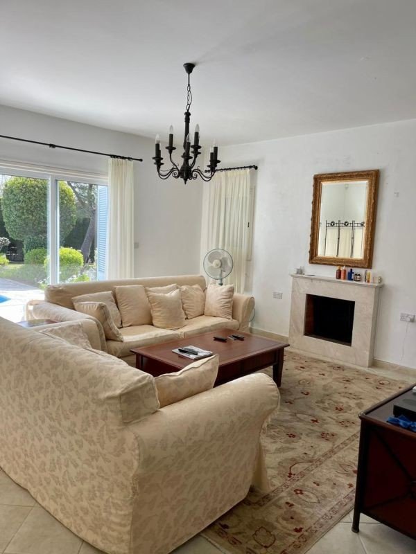 Strandvilla beim 5*-Hotel Anassa in Polis