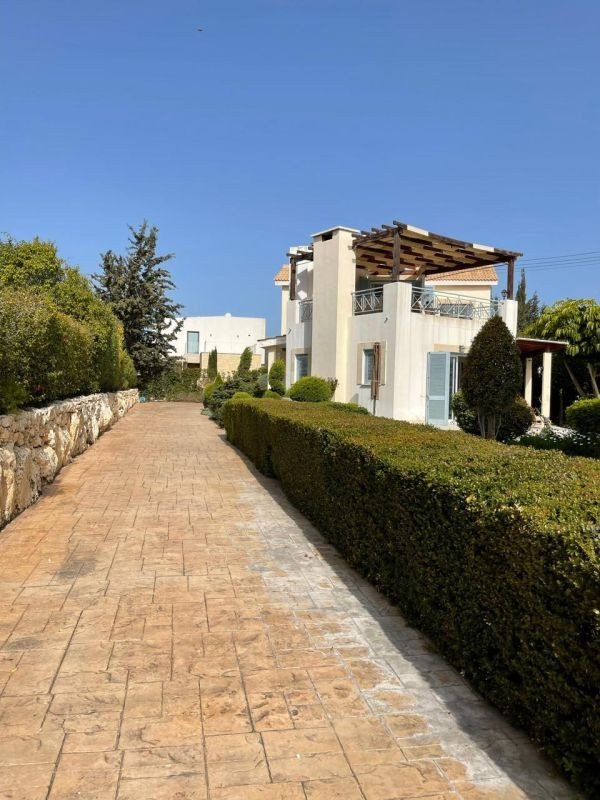 Strandvilla beim 5*-Hotel Anassa in Polis