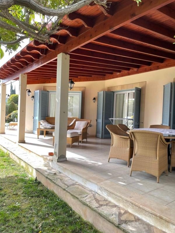 Strandvilla beim 5*-Hotel Anassa in Polis