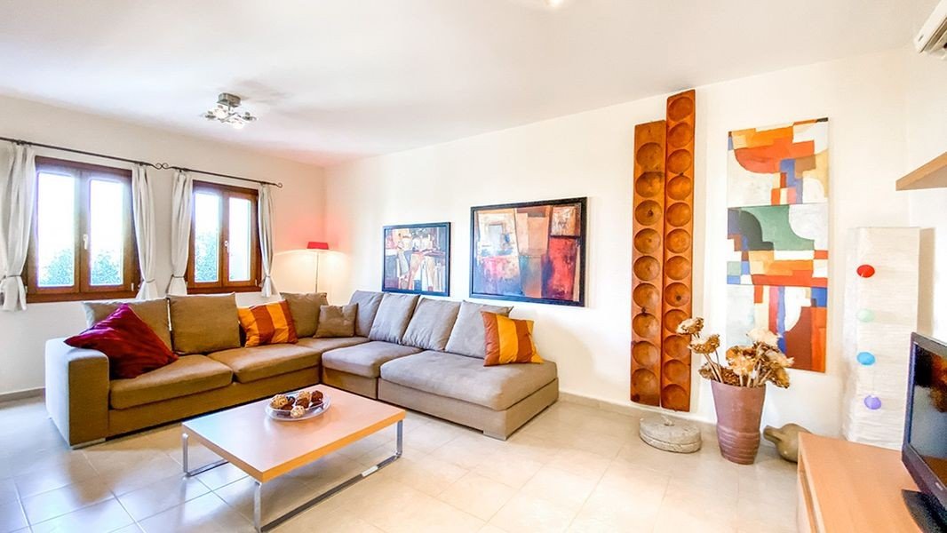 Junior-Villa in einem Golf-Spa-Resort in Paphos