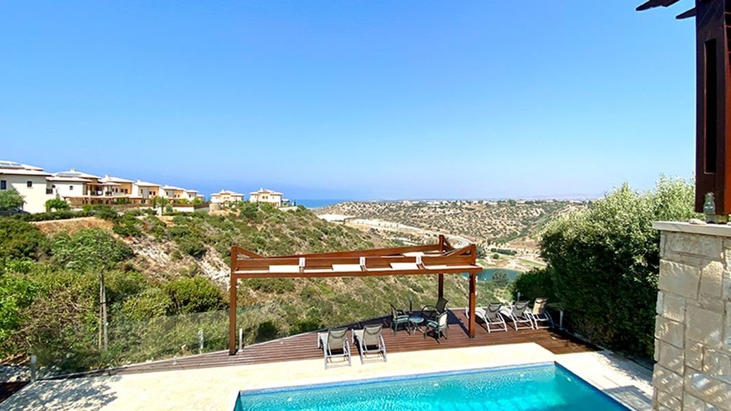 Junior-Villa in einem Golf-Spa-Resort in Paphos