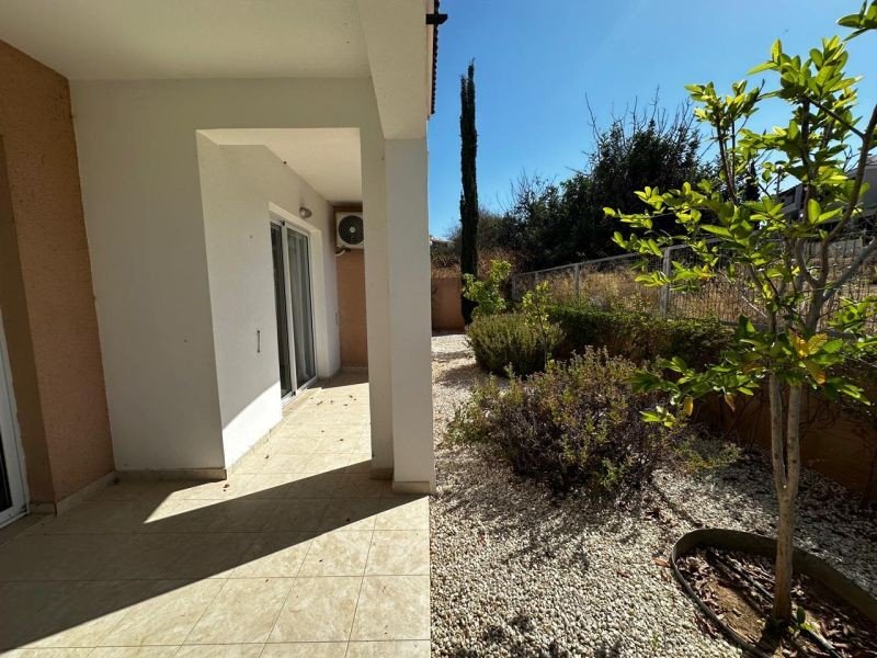 Ground floor garden apartment in Paphos