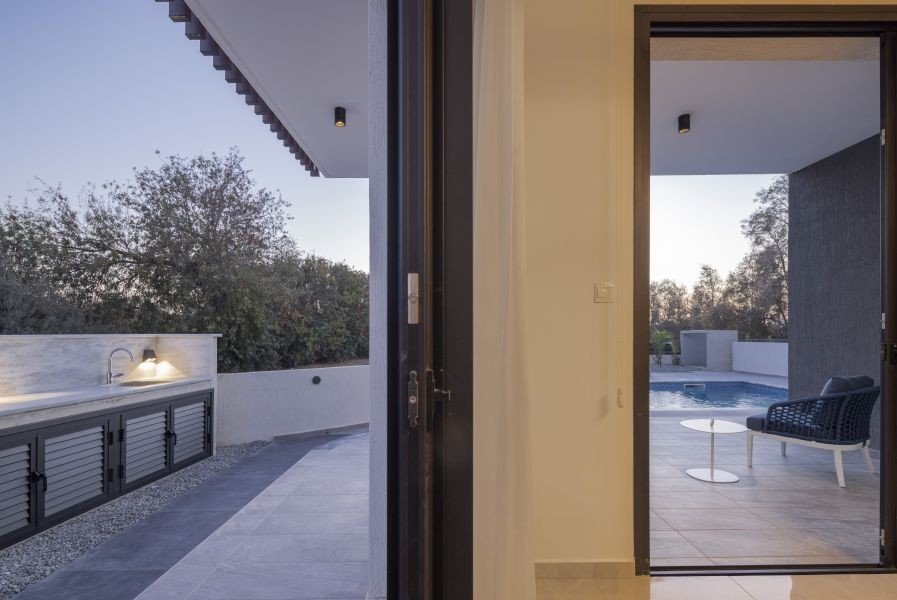 Ready villa 700m from sea in Paphos