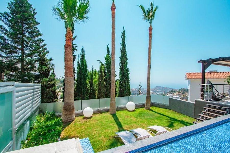 Geräumige Villa mit Meerblick in Limassol