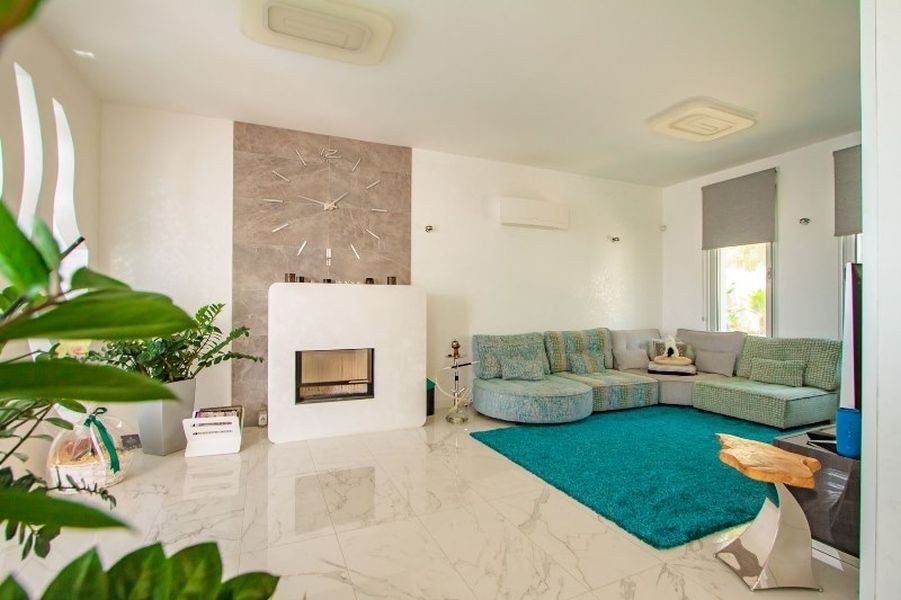 Geräumige Villa mit Meerblick in Limassol