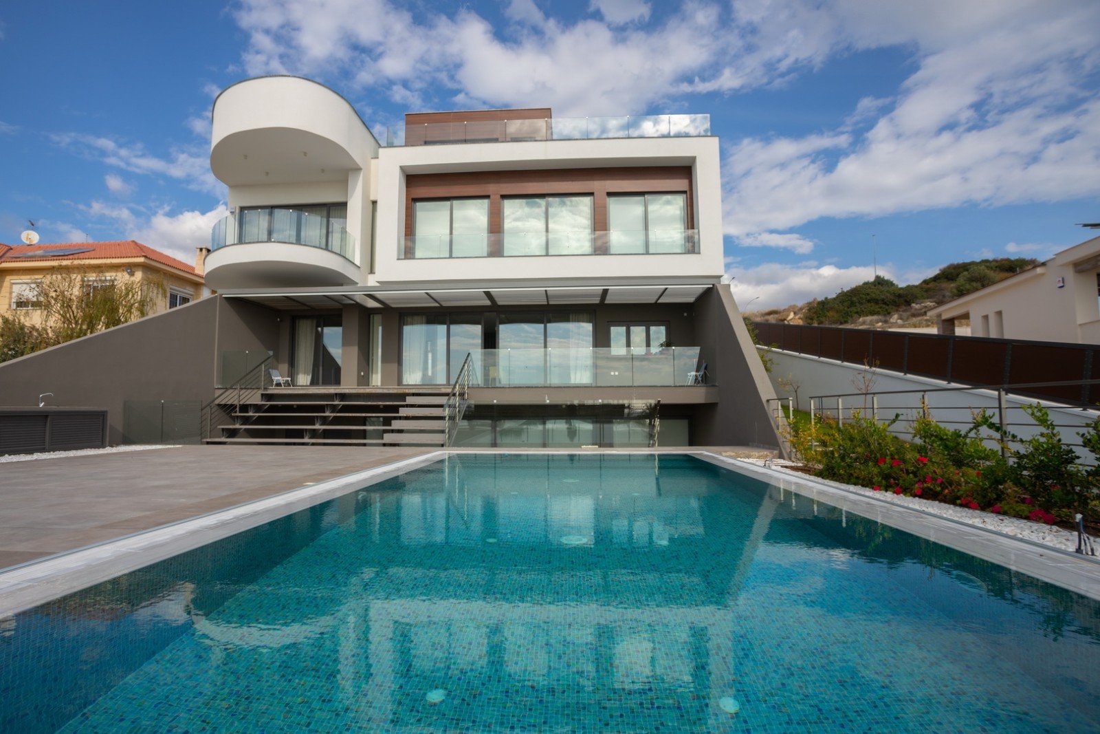 Moderne Villa mit Meerblick in Limassol